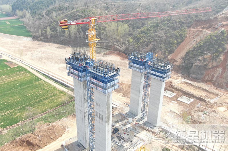 高鐵建設(shè)現(xiàn)場 高鐵建設(shè)現(xiàn)場